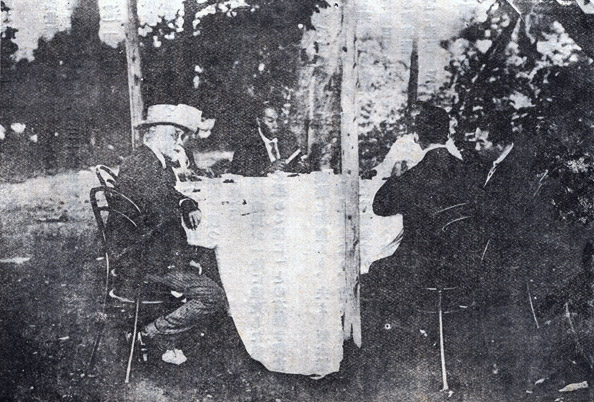 Photograph of Prime Minister Yamamoto Gonnohyōe and his cabinet in early September